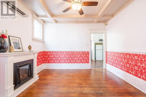 354 Cumberland Avenue, Hamilton (Blakeley), ON - Indoor Photo Showing Bedroom With Fireplace