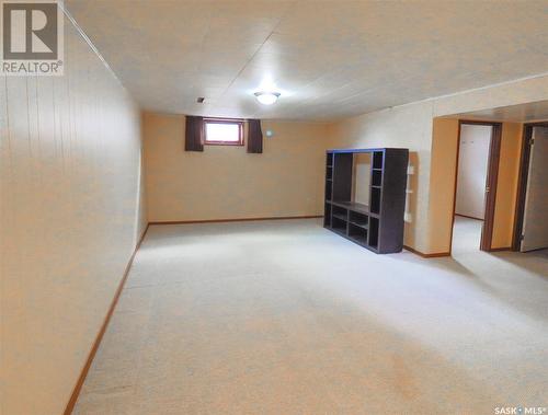 414 1St Street N, Cabri, SK - Indoor Photo Showing Other Room