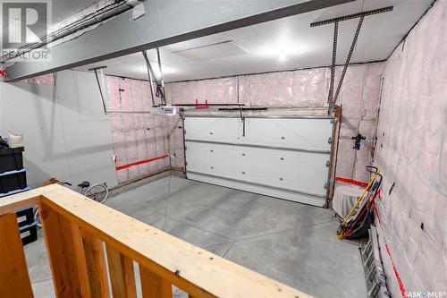 5217 E Green Crescent, Regina, SK - Indoor Photo Showing Garage