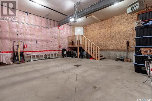 5217 E Green Crescent, Regina, SK - Indoor Photo Showing Garage