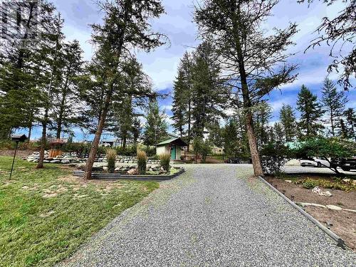 5437 Scuffi Road, 100 Mile House, BC - Outdoor