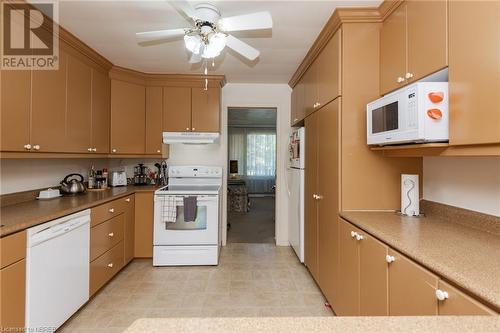 441 Dudley Avenue, North Bay, ON - Indoor Photo Showing Kitchen