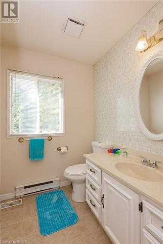 441 Dudley Avenue, North Bay, ON - Indoor Photo Showing Bathroom