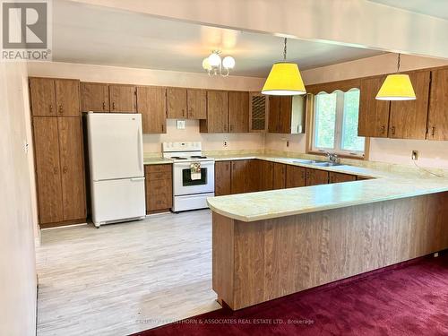 72 Bierworth Road, Bancroft, ON - Indoor Photo Showing Kitchen With Double Sink