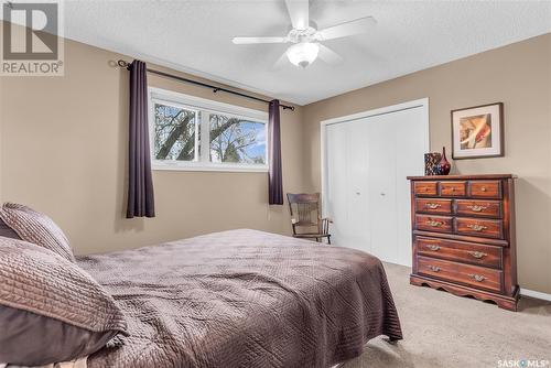 410 Needham Way, Saskatoon, SK - Indoor Photo Showing Bedroom