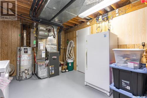 410 Needham Way, Saskatoon, SK - Indoor Photo Showing Basement