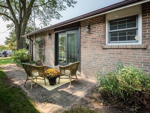 19 Dallington Dr, Toronto, ON - Outdoor