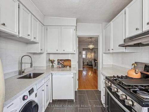 548 Lauder Ave, Toronto, ON - Indoor Photo Showing Kitchen