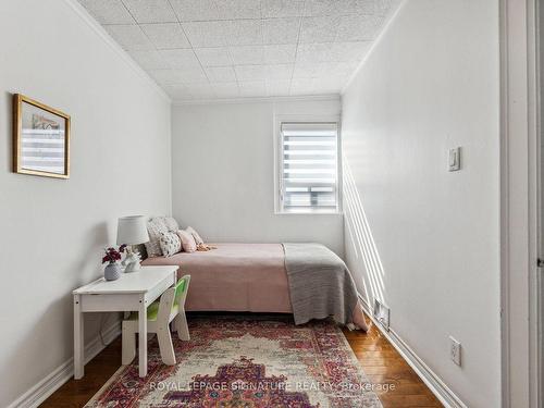 548 Lauder Ave, Toronto, ON - Indoor Photo Showing Bedroom