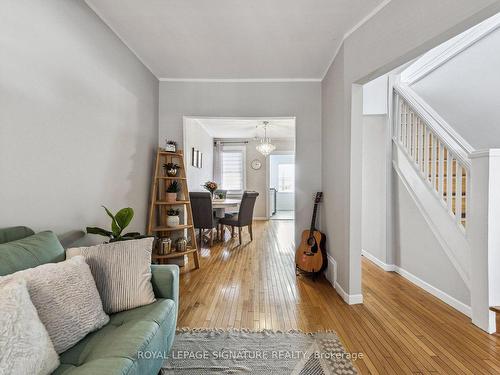 548 Lauder Ave, Toronto, ON - Indoor Photo Showing Living Room