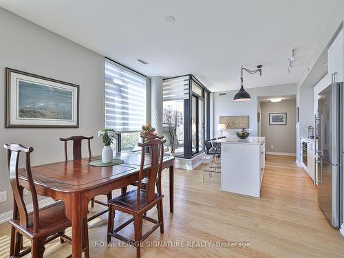 216-1100 Kingston Rd, Toronto, ON - Indoor Photo Showing Dining Room