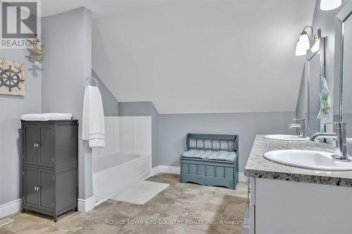 299 Barry Road, Madoc, ON - Indoor Photo Showing Bathroom