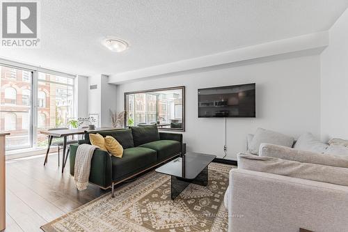 305 - 205 Frederick Street, Toronto (Moss Park), ON - Indoor Photo Showing Living Room