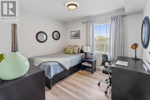 10 Van Allen Avenue Unit# 402, Chatham, ON - Indoor Photo Showing Bedroom