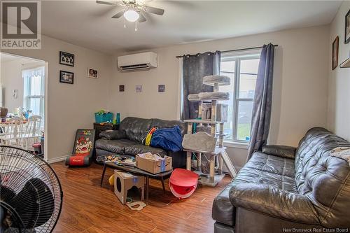 63 Bryden Street, Saint John, NB - Indoor Photo Showing Living Room