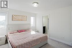 Large Primary bedroom - 