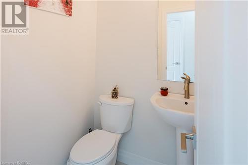 2 PC powder room on Main floor - 430 Mary Rose Avenue, Port Elgin, ON - Indoor Photo Showing Bathroom