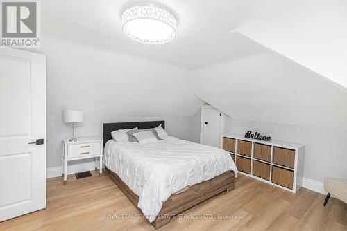 62 East 14Th Street, Hamilton (Inch Park), ON - Indoor Photo Showing Bedroom