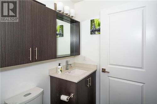 3600 Highway 7 Highway Unit# 2304, Vaughan, ON - Indoor Photo Showing Bathroom