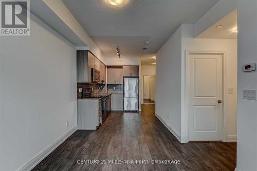 3012 - 3600 Hwy 7, Vaughan, ON - Indoor Photo Showing Kitchen