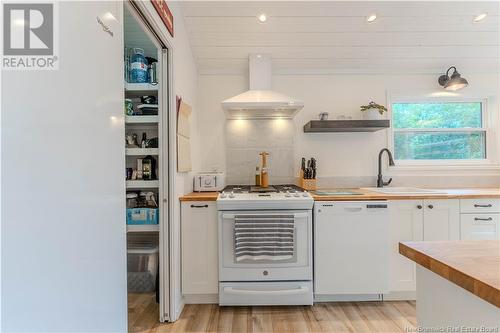 363 Ledge Road, Crocker Hill, NB - Indoor Photo Showing Kitchen