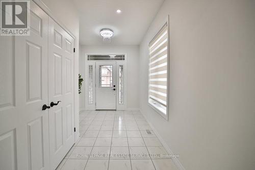 18 Valleybrook Drive, Kitchener, ON - Indoor Photo Showing Other Room