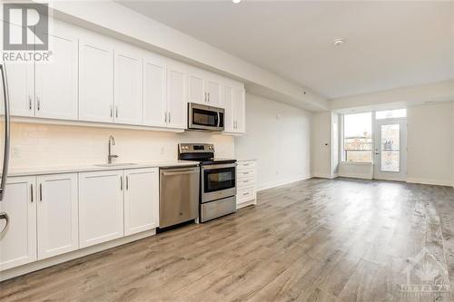 280 Crichton Street Unit#206, Ottawa, ON - Indoor Photo Showing Kitchen With Stainless Steel Kitchen