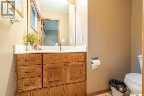 1309 Shannon Road, Regina, SK - Indoor Photo Showing Bathroom