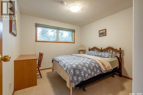 1309 Shannon Road, Regina, SK - Indoor Photo Showing Bedroom