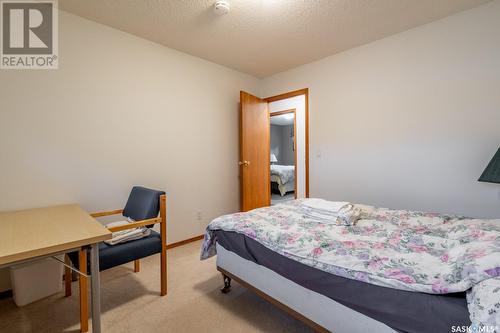 1309 Shannon Road, Regina, SK - Indoor Photo Showing Bedroom