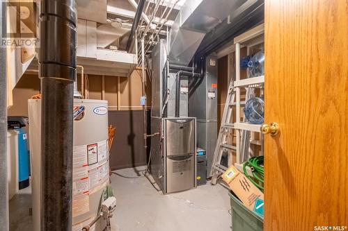 1309 Shannon Road, Regina, SK - Indoor Photo Showing Basement