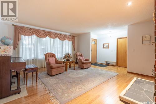 1309 Shannon Road, Regina, SK - Indoor Photo Showing Other Room