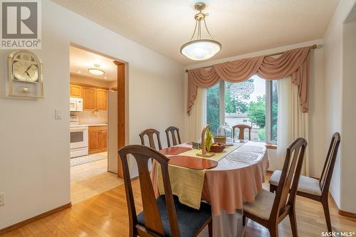 1309 Shannon Road, Regina, SK - Indoor Photo Showing Dining Room