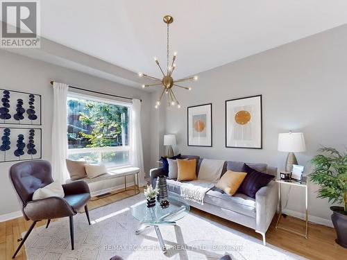 126 Lakeridge Drive, Toronto (Centennial Scarborough), ON - Indoor Photo Showing Living Room