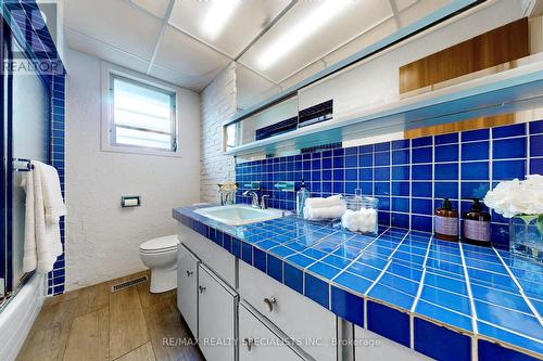 1489 Holburne Road, Mississauga, ON - Indoor Photo Showing Bathroom