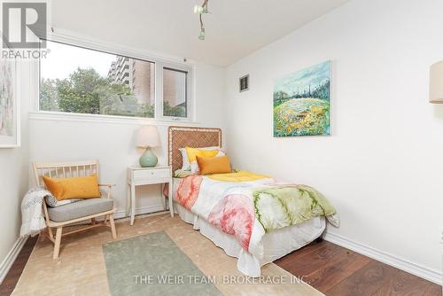 504 - 240 Scarlett Road, Toronto (Rockcliffe-Smythe), ON - Indoor Photo Showing Bedroom