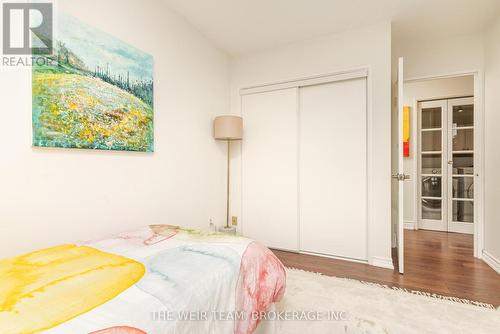 504 - 240 Scarlett Road, Toronto (Rockcliffe-Smythe), ON - Indoor Photo Showing Bedroom