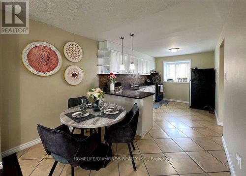 18 - 164 Moregate Crescent, Brampton (Brampton North), ON - Indoor Photo Showing Dining Room