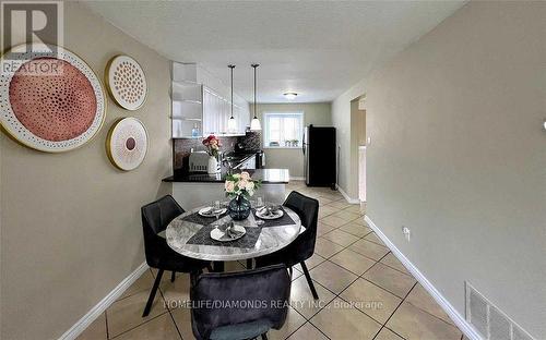 18 - 164 Moregate Crescent, Brampton (Brampton North), ON - Indoor Photo Showing Dining Room