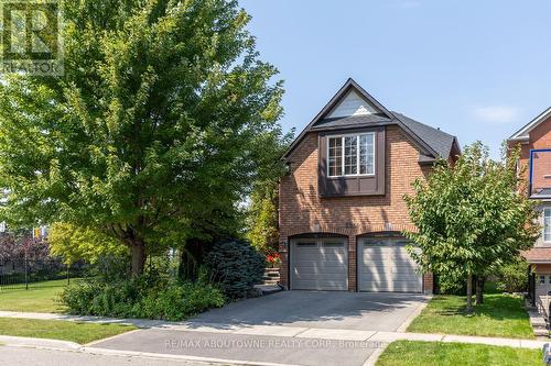 2244 Chickadee Crescent, Oakville (West Oak Trails), ON - Outdoor With Facade