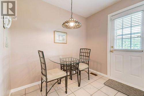 4311 Belfast Avenue, Burlington (Shoreacres), ON - Indoor Photo Showing Dining Room