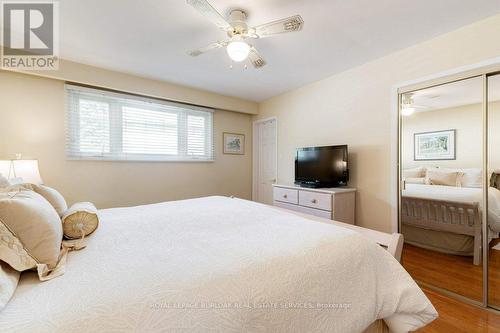 4311 Belfast Avenue, Burlington (Shoreacres), ON - Indoor Photo Showing Bedroom