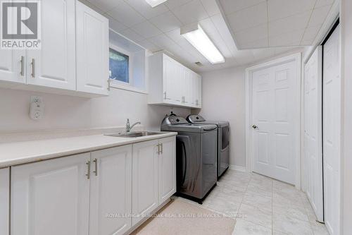 4311 Belfast Avenue, Burlington (Shoreacres), ON - Indoor Photo Showing Laundry Room