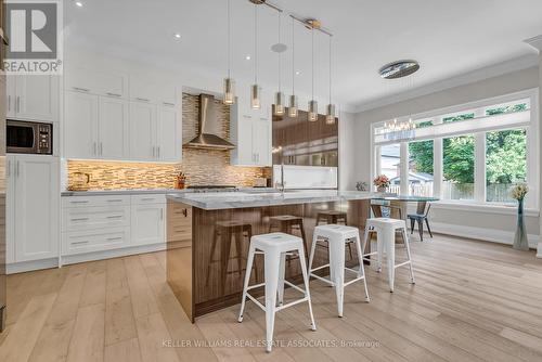 410 Atwater Avenue, Mississauga (Mineola), ON - Indoor Photo Showing Kitchen With Upgraded Kitchen