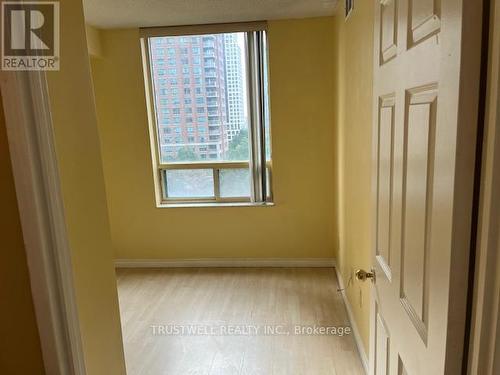 612 - 265 Enfield Place, Mississauga, ON - Indoor Photo Showing Other Room