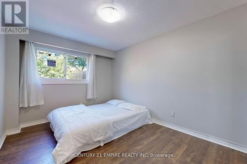 1139 Shadeland Drive, Mississauga (Erindale), ON - Indoor Photo Showing Bedroom