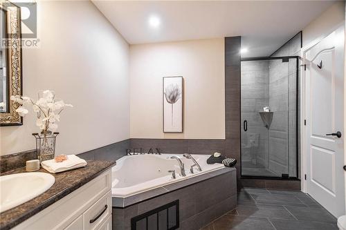 1006 Beatty Crescent, Deep River, ON - Indoor Photo Showing Bathroom