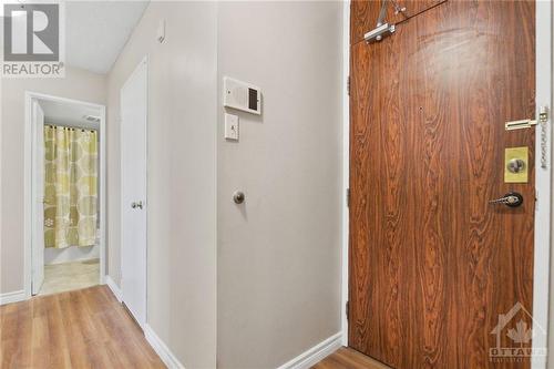 Entrance Foyer/ Hall - 2000 Jasmine Crescent Unit#1208, Ottawa, ON - Indoor Photo Showing Other Room