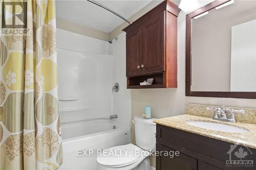 1208 - 2000 Jasmine Crescent, Ottawa, ON - Indoor Photo Showing Bathroom