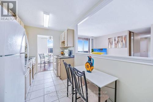 Ph112 - 90 Ling Road, Toronto (West Hill), ON - Indoor Photo Showing Kitchen